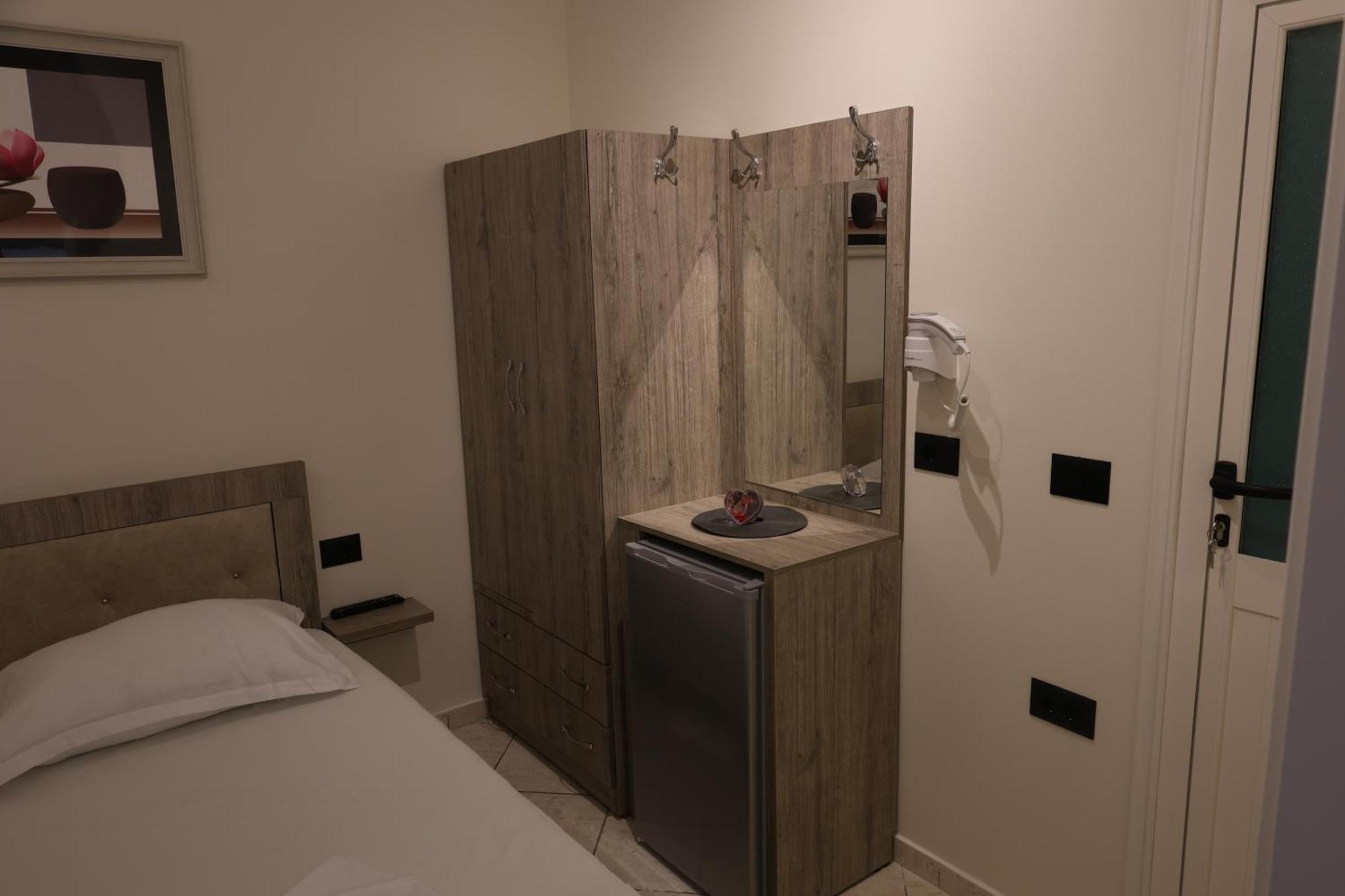 Vila Eljus Durres Exterior photo